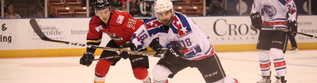 Manchester Monarchs battle the Adirondack Thunder