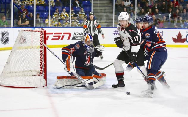 Tyler Benson of the Vancouver Giants in front of the Kamloops Blazers goal