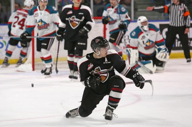 Vancouver Giants Forward Ty Ronning celebrates a goal vs. the Kelowna Heat