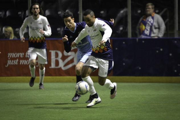 The Tacoma Stars control the ball vs. the San Diego Sockers