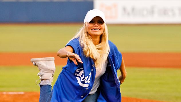 Kristen Chenowith throws out the first pitch for the Tulsa Drillers