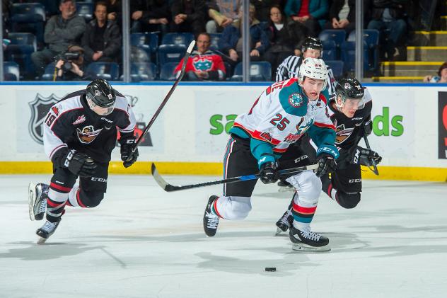 Kelowna Rockets defenseman Cal Foote vs. the Vancouver Giants