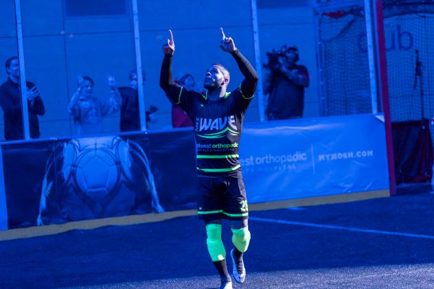 Milwaukee Wave Midfielder Ian Bennett
