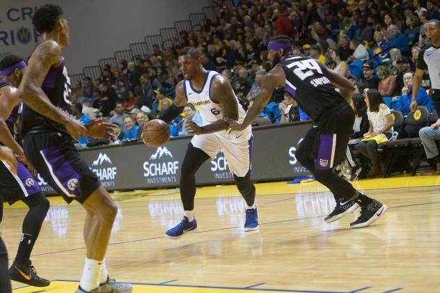 Santa Cruz Warriors Forward Terrence Jones vs. the Reno Bighorns