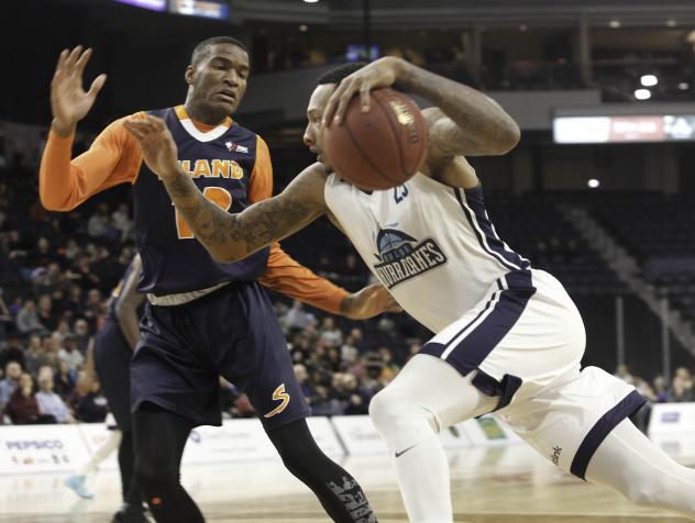 Halifax Hurricanes drive on the Island Storm