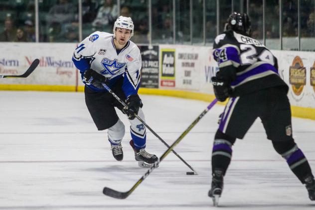 Lincoln Stars Forward Josiah Slavin vs. the Tri-City Storm