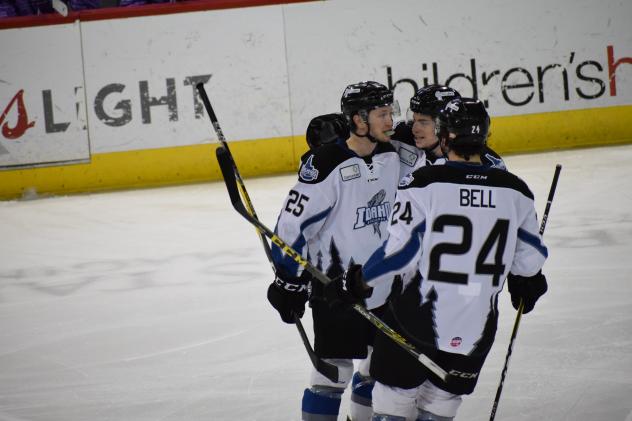 The Idaho Steelheads celebrate Cole Ully's goal