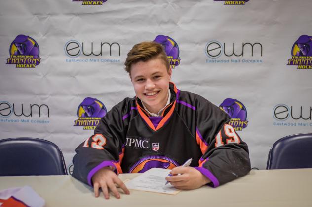 Youngstown Phantoms Sign Forward Ben Schoen to USHL Tender