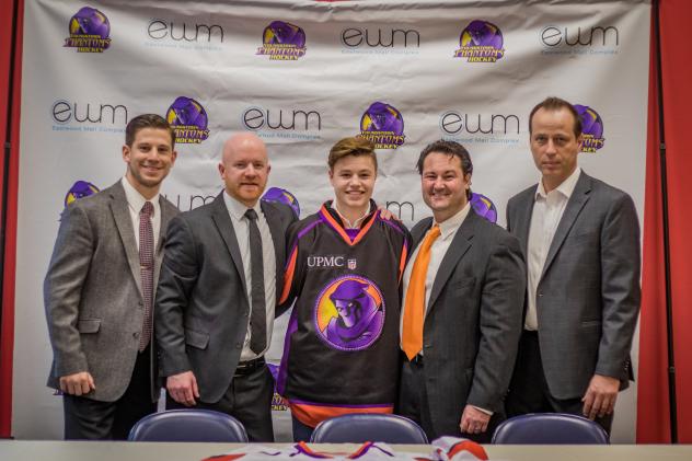 New Youngstown Phantoms forward Ben Schoen