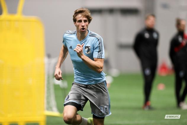 Minnesota United defender Wyatt Omsberg