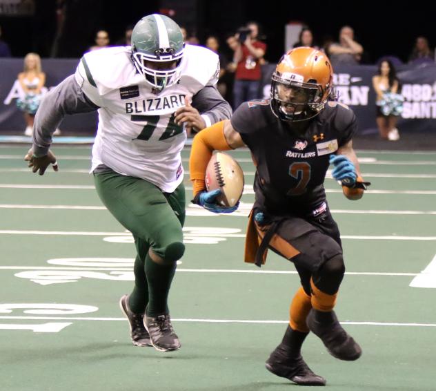 Arizona Rattlers attempt to outrun the Green Bay Blizzard