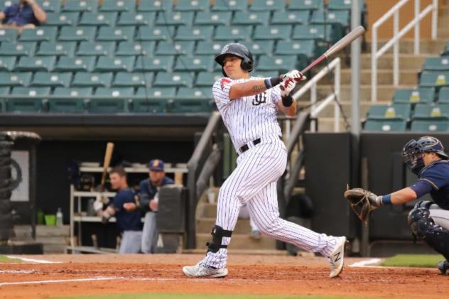 Jackson Generals catcher Jose Queliz