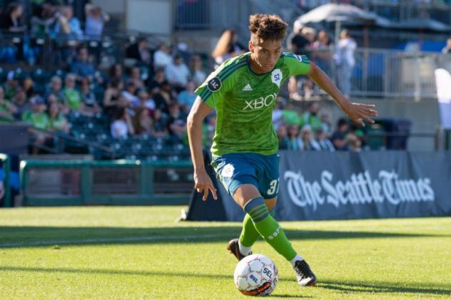 Antonee Burke-Gilroy of S2 with the ball at Fresno FC