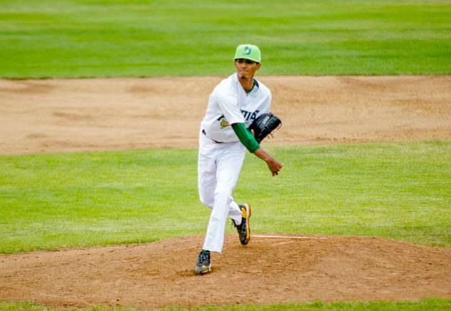 Yakima Valley Pippins pitcher Davonte Butler