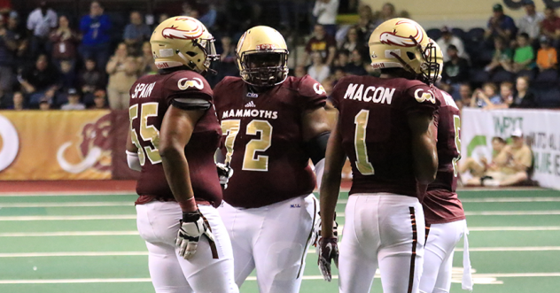 Maine Mammoths in action