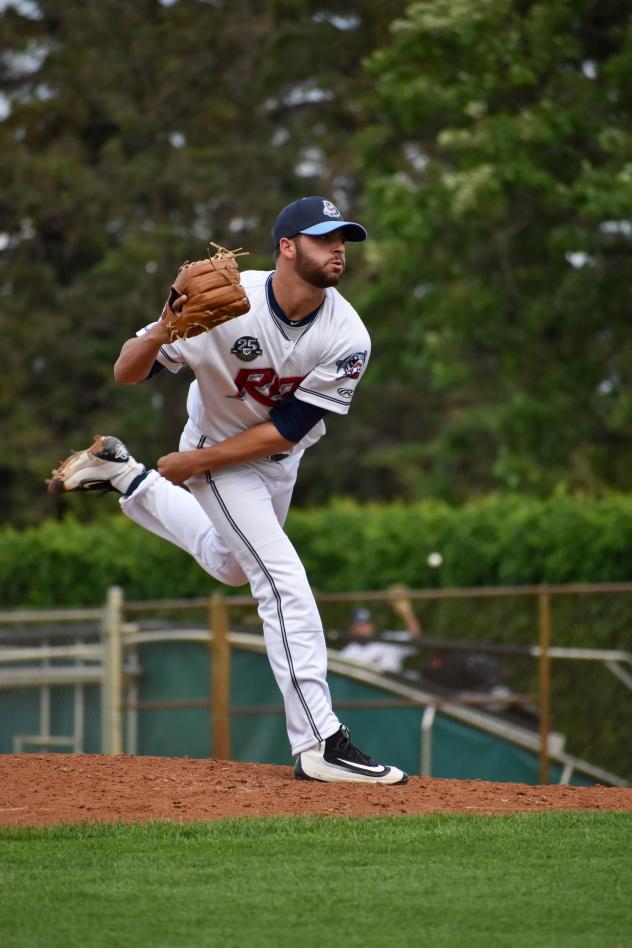 St. Cloud Rox pitcher Andrew Mitchel