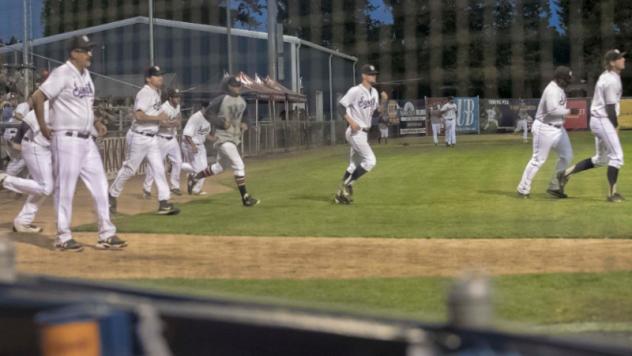Walla Walla Sweets take the field