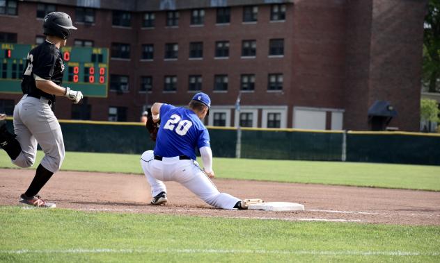 Saugerties Stallions vs. the Albany Dutchmen