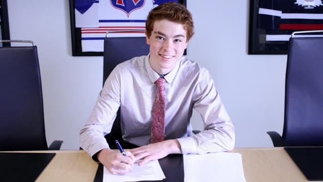 Donovan Sebrango Signs OHL Standard Player Agreement