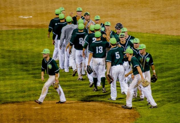Yakima Valley Pippins celebrate a win