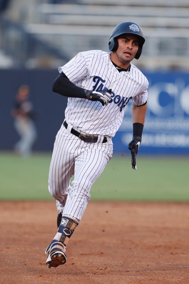 Angel Aguilar on the basepaths for the Tampa Tarpons