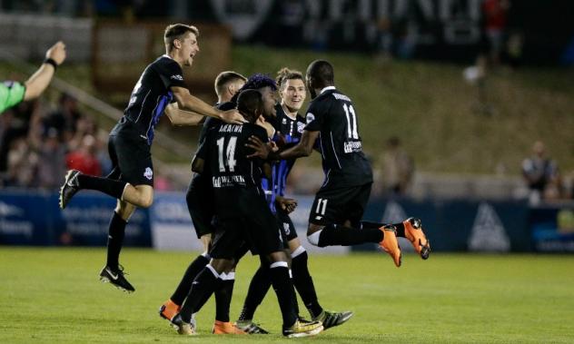 Colorado Springs Switchbacks celebrate a goal vs. Fresno FC