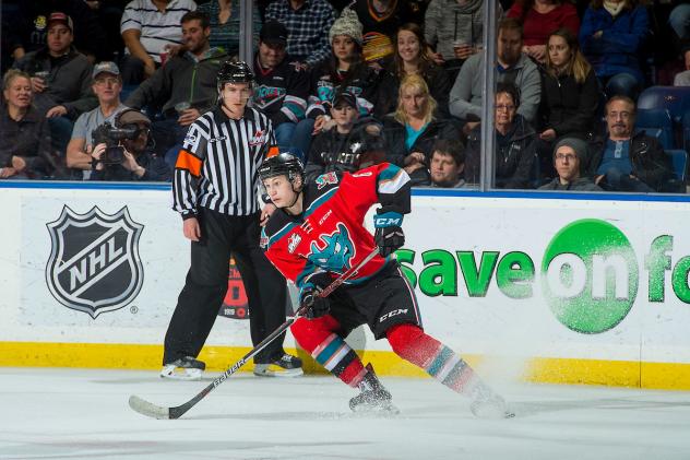 Kelowna Rockets defenceman Kaedan Korczak
