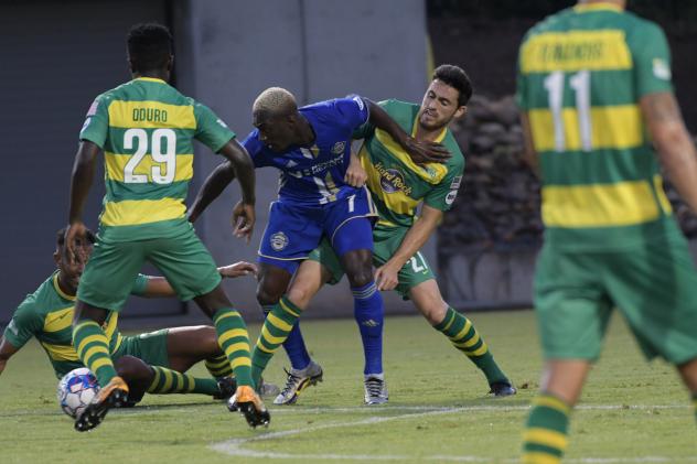 Dominic Oduro of the Tampa Bay Rowdies vs. the Charlotte Independence
