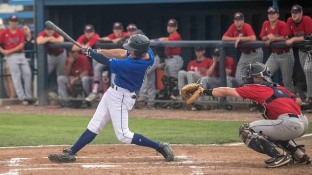 Walla Walla Sweets at bat