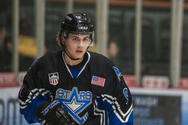 Lincoln Stars defenseman Eero Teravainen