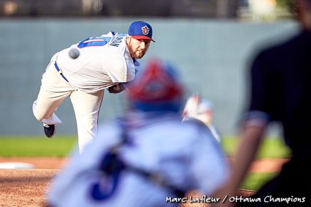 Ottawa Champions pitcher Austin Chrismon