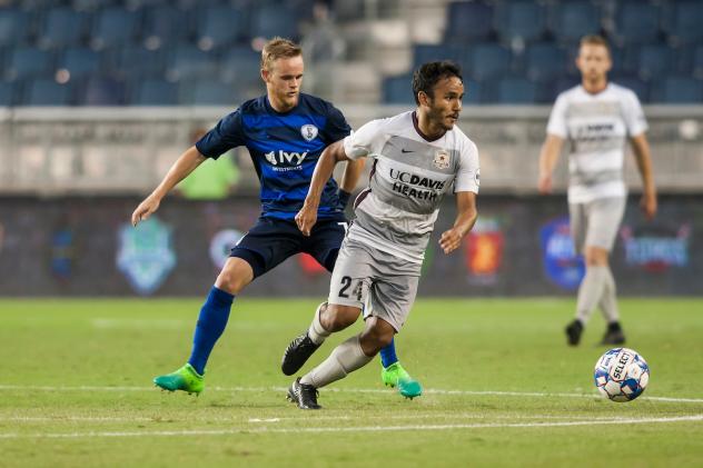 Sacramento Republic FC midfielder Jaime Villarreal vs. the Swope Park Rangers