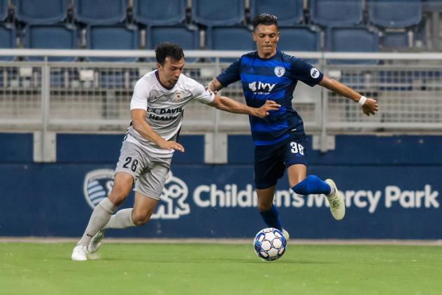 Sacramento Republic FC defender Elliott Hord vs. the Swope Park Rangers