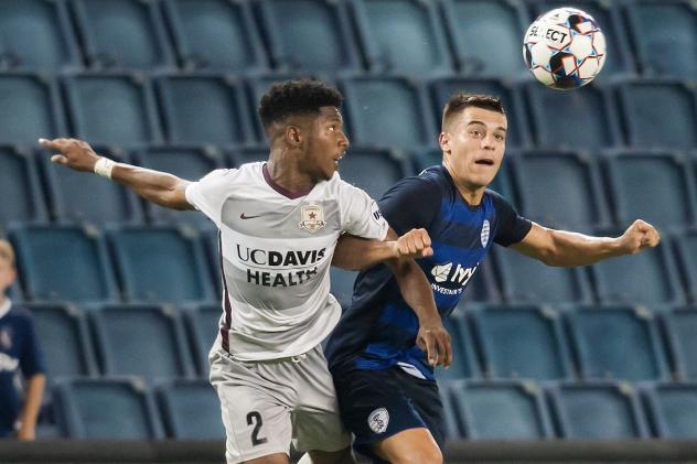 Sacramento Republic FC defender Shannon Gomez vs. the Swope Park Rangers