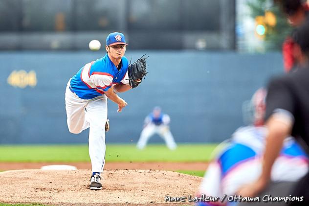 Ottawa Champions pitcher Jordan Kurokawa