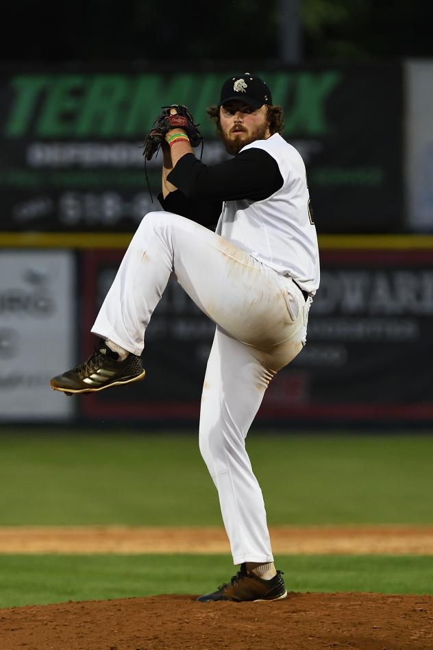 Saugerties Stallions pitcher Noah Stone