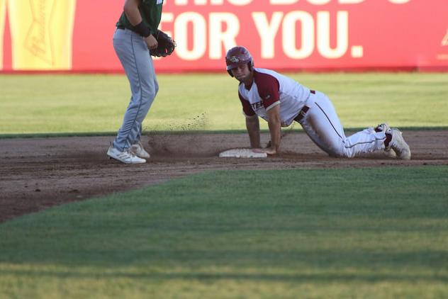 Wisconsin Rapids Rafters safe at second