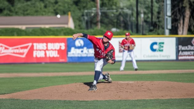 Walla Walla Sweets pitcher Ty Hueckman