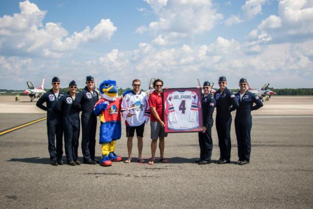 Springfield Thunderbirds Present Gift to U.S. Air Force Thunderbirds