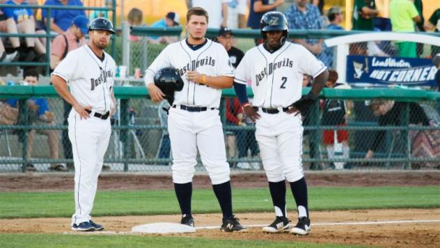 Tri-City Dust Devils assess the situation