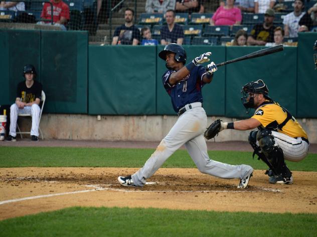 Justin Trapp of the Somerset Patriots