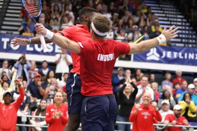 Frances Tiafoe and Robert Lindstedt pick up a huge win for the Washington Kastles in the second set tiebreaker