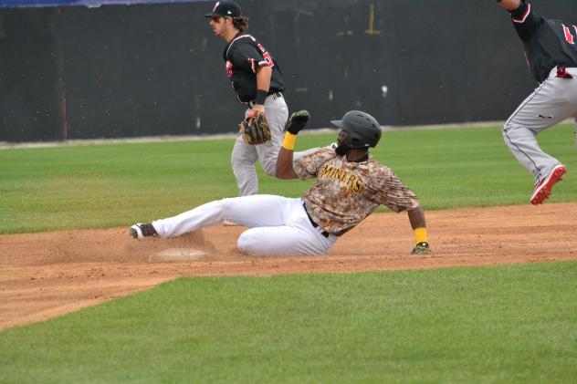 Sussex County Miners safe at second