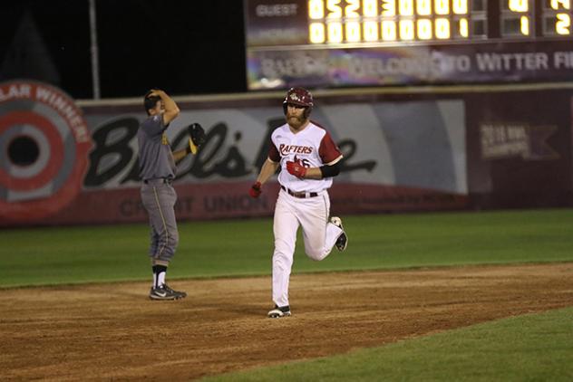 Bret Fehr of the Wisconsin Rapids Rafters circles the bases