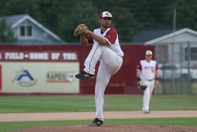 Wisconsin Rapids Rafters on the pitching mound