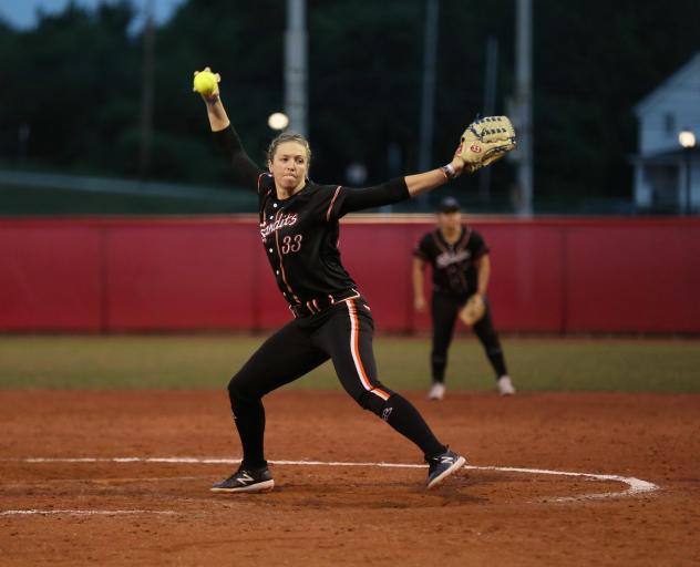 Chicago Bandits pitcher Ally Carda
