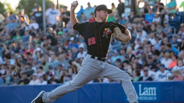 Vancouver Canadians RHP Josh Winckowski