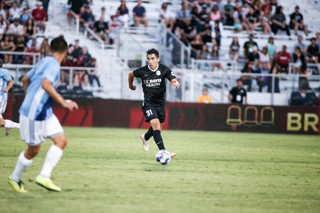 Sacramento Republic FC forward Cameron Iwasa vs. Fresno FC