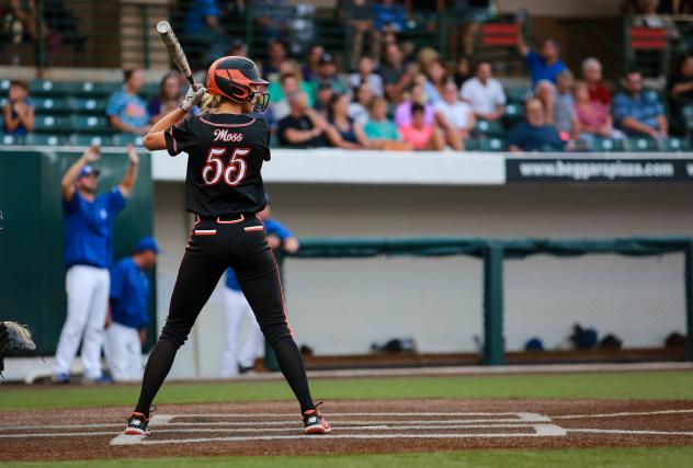 Brenna Moss batting for the Chicago Bandits