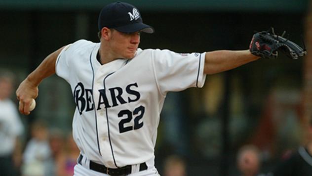 Pitcher Jake Peavy with the Mobile BayBears